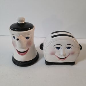 Clay Art Coffee Toaster Salt Pepper Shakers